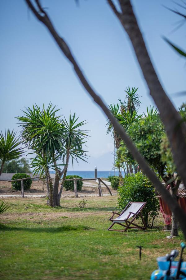 Lazaris Apartament Almiros Beach